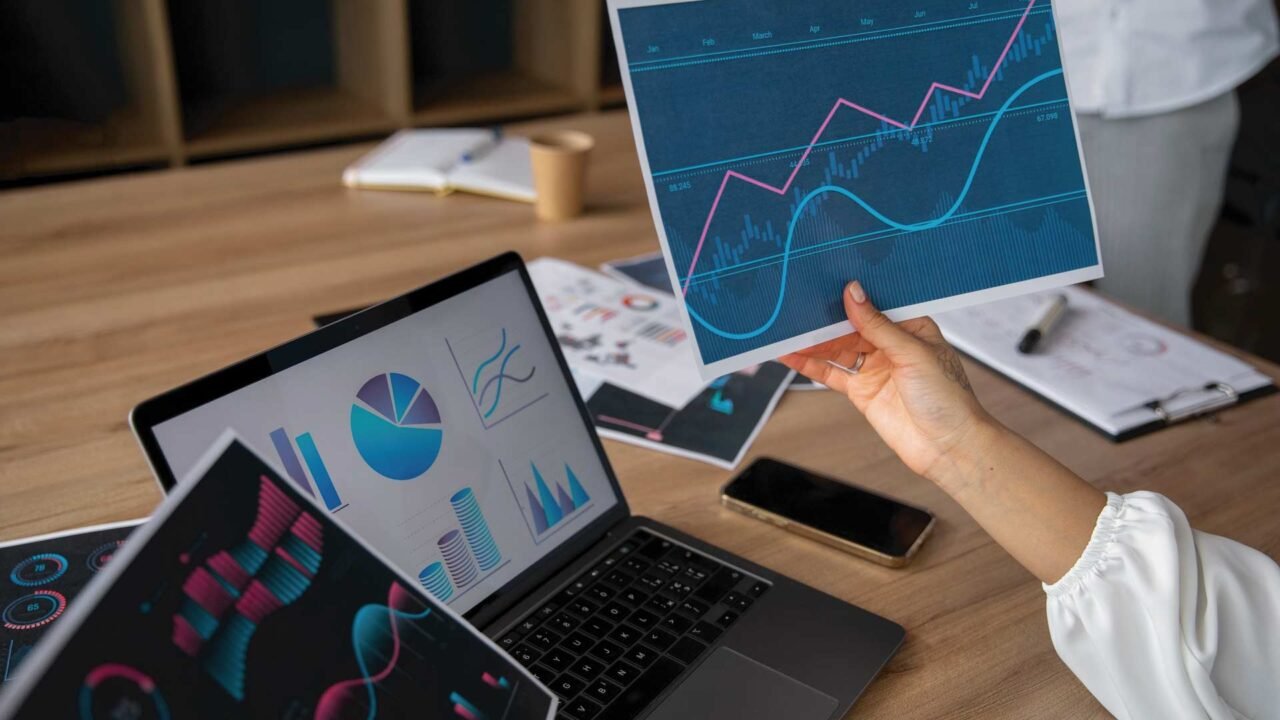 Wealth Access to demo Customer Data Insights Platform at Finovate Fall 2023