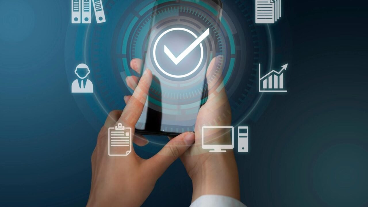 AdvizorStack, LLC and StratiFi announce strategic partnership