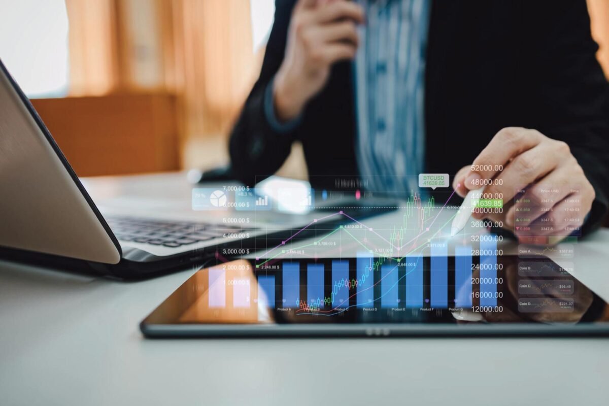 Rain Adds Solana, Tron & Stellar for Stablecoin Card Programs