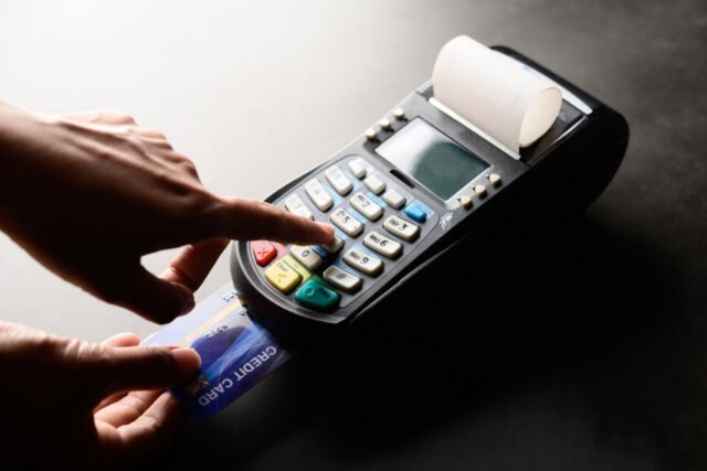 Paynt Acquires E-xact Transactions to Accelerate North American Expansion