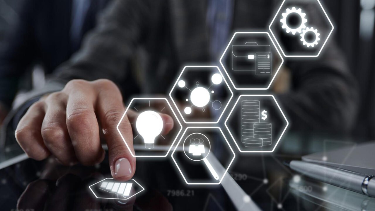 The Intelligence Core: The Missing Link in Banking’s Data Strategy