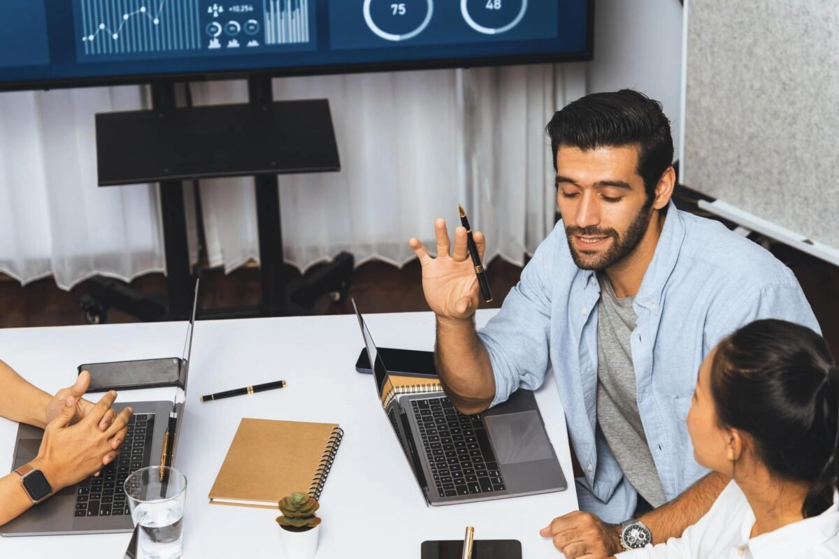 Financial Guidance Builds Real-Life Confidence: A Guide to Empowering the Gen Z Borrowers of Tomorrow.