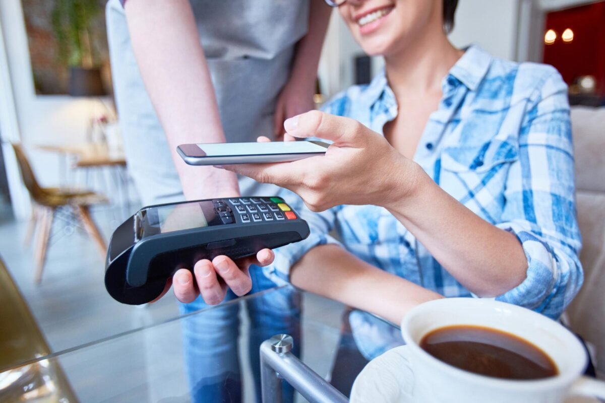 J.P. Morgan Payments Launches New Supply Chain Finance with Oracle