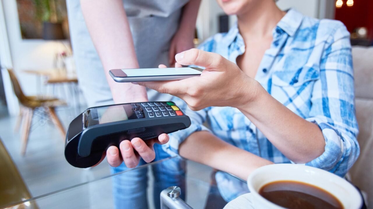 J.P. Morgan Payments Launches New Supply Chain Finance with Oracle