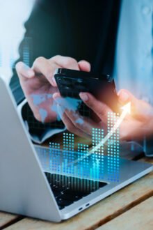 Top Data Pain Points Banks Can’t Afford to Ignore in 2025