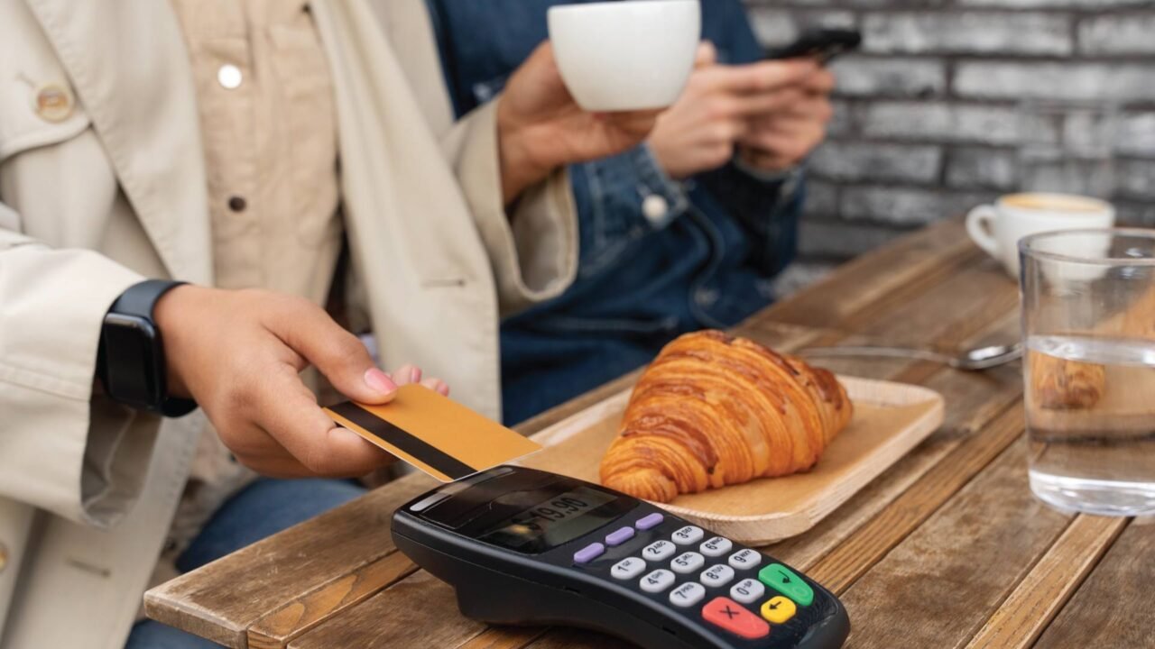 Aiwyn Acquires QuickFee’s US Payments Business