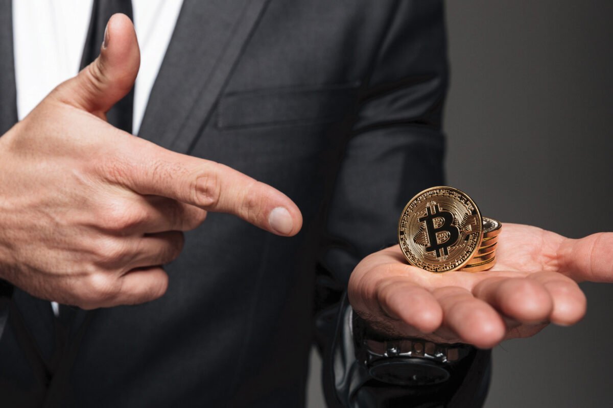 DeCard and Visa Launch Premium Stablecoin Visa Card for Web3