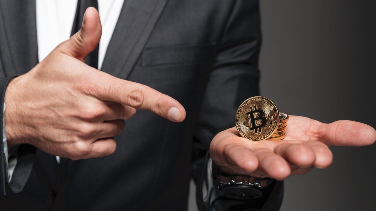 DeCard and Visa Launch Premium Stablecoin Visa Card for Web3