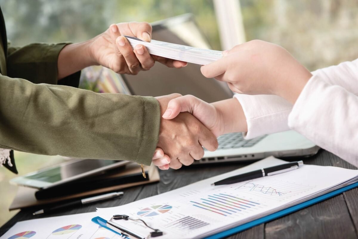 R2 Joins Ant International to Boost SME Credit Access in LATAM R2 Joins Ant International to Boost SME Credit Access in LATAM