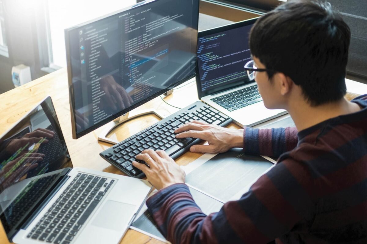 The CIO Group Debuts to Transform Wealth Management with AI Insights