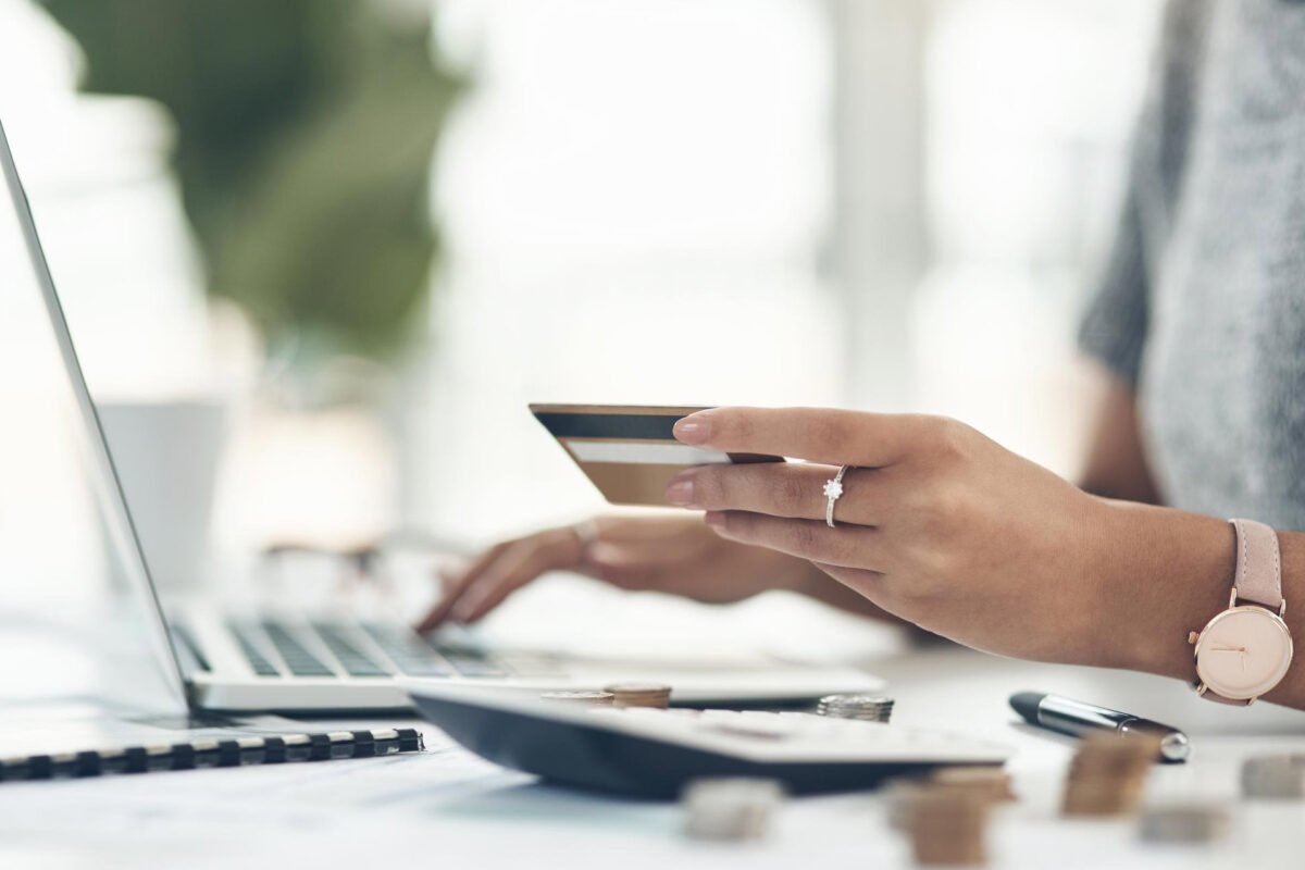 Viamericas Expands Remittance Services to Vietnam with DongA