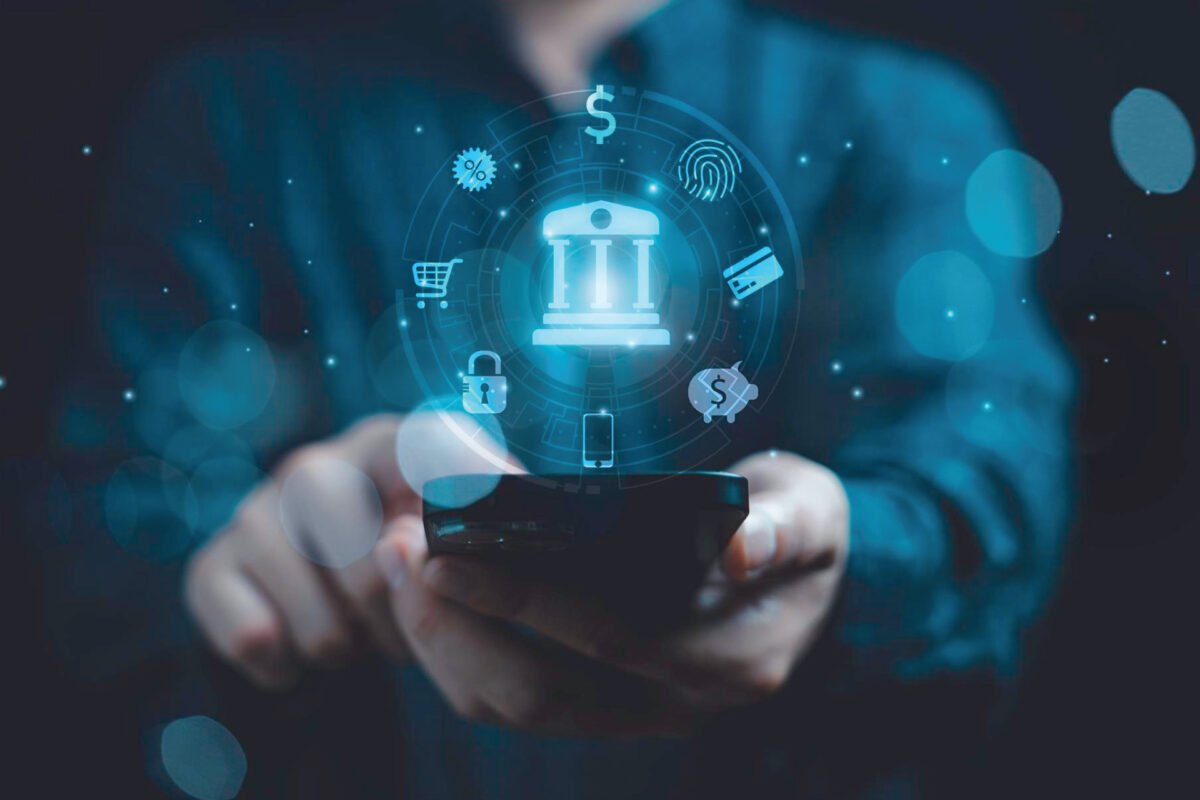 Mahalo Wins 2025 LUMINARIES Award for Mobile Banking Innovation