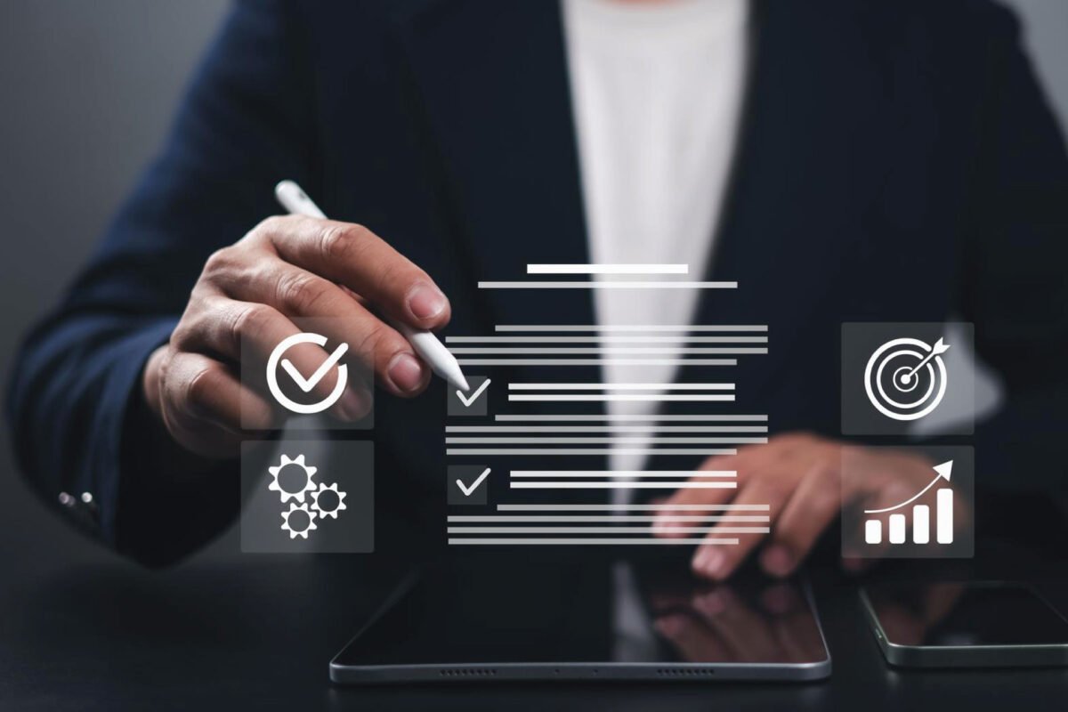 Slice Global Equity Raises $25M Series A Led by Insight Partners