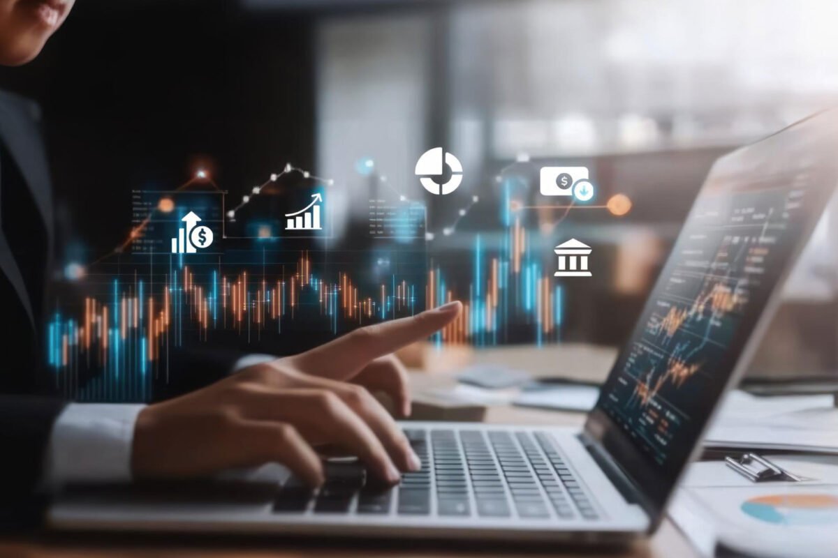 Amplify Expands Leadership Roster with New President and CRO