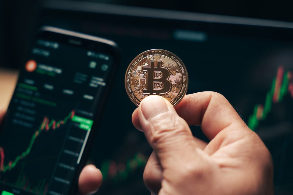 Blockchain.com Expands in Africa with Ghana Launch