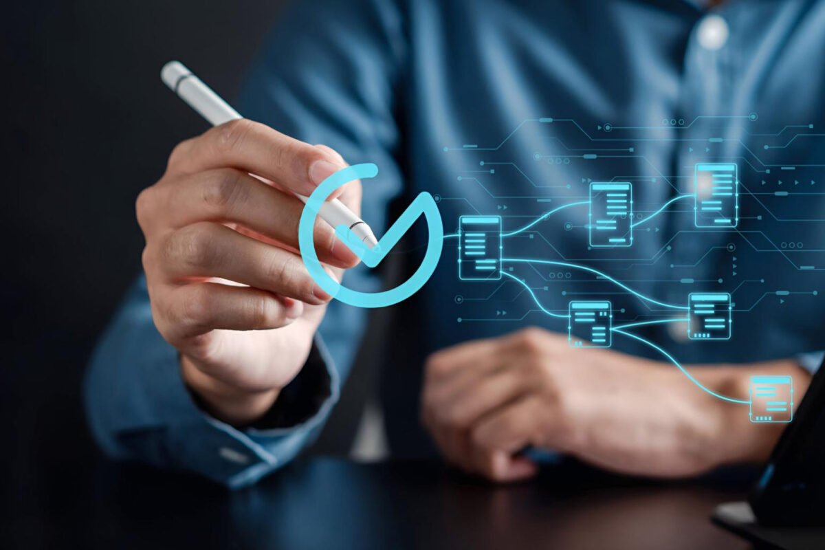 Elliptic selected as compliance partner for Solana Developer Platform