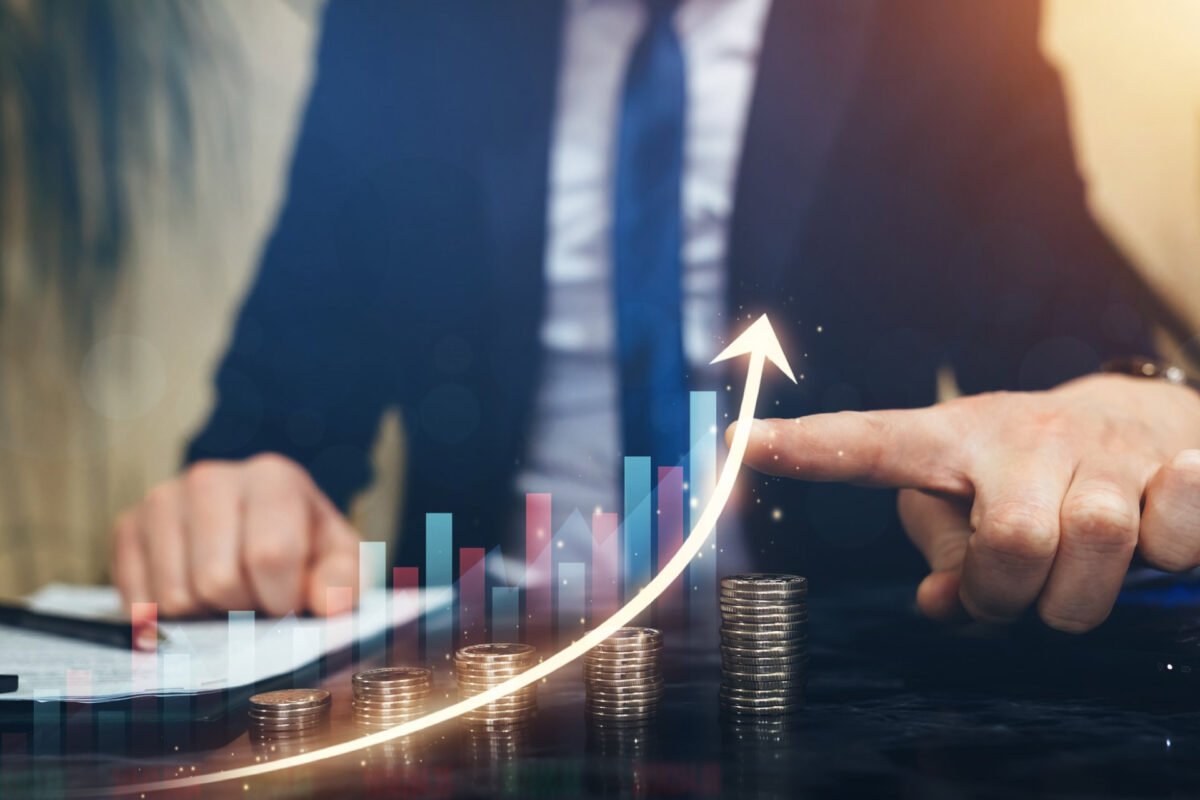 Invesco and Superstate Boost Institutional Tokenization via USTB Partnership