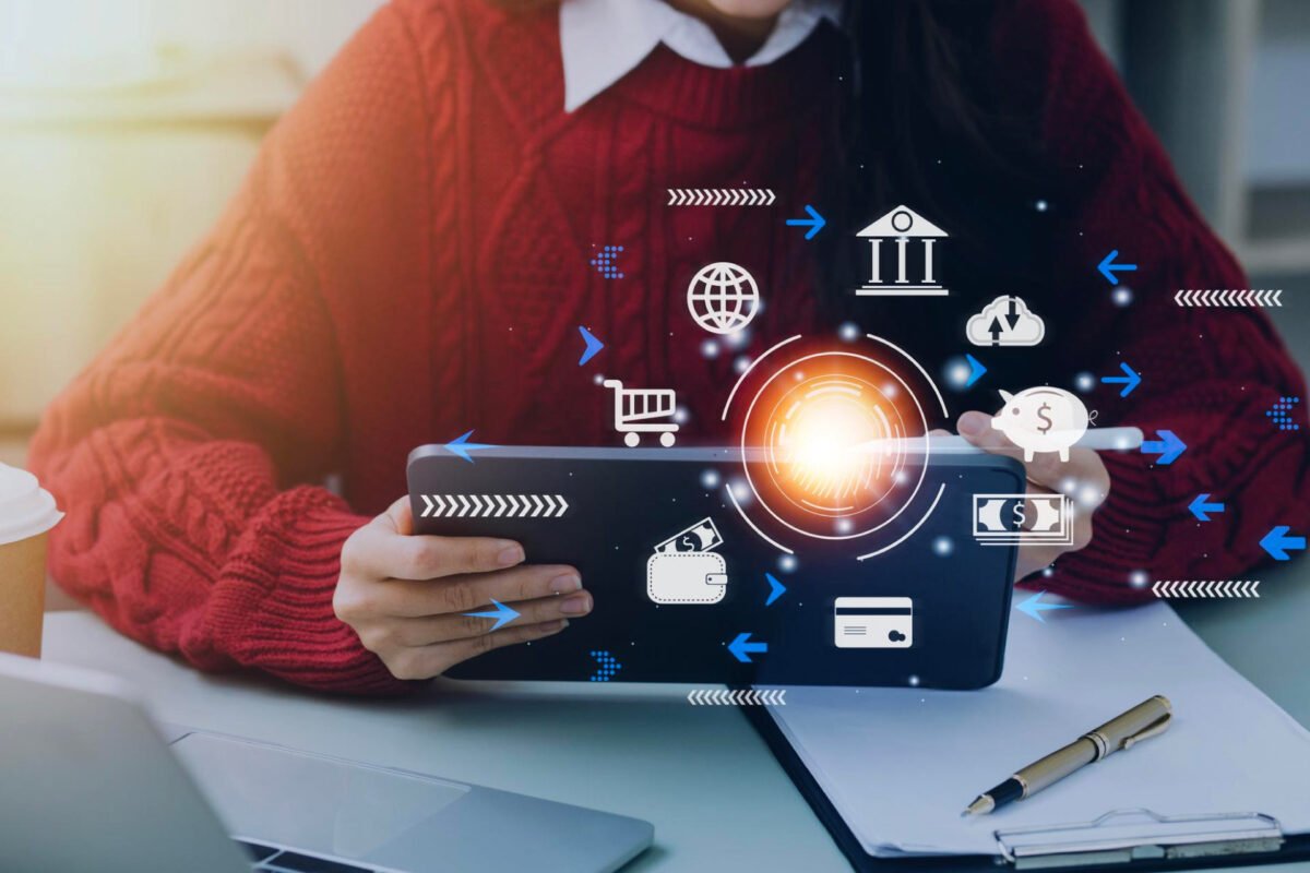 The future of banking lies in the hybrid cloud The future of banking lies in the hybrid cloud