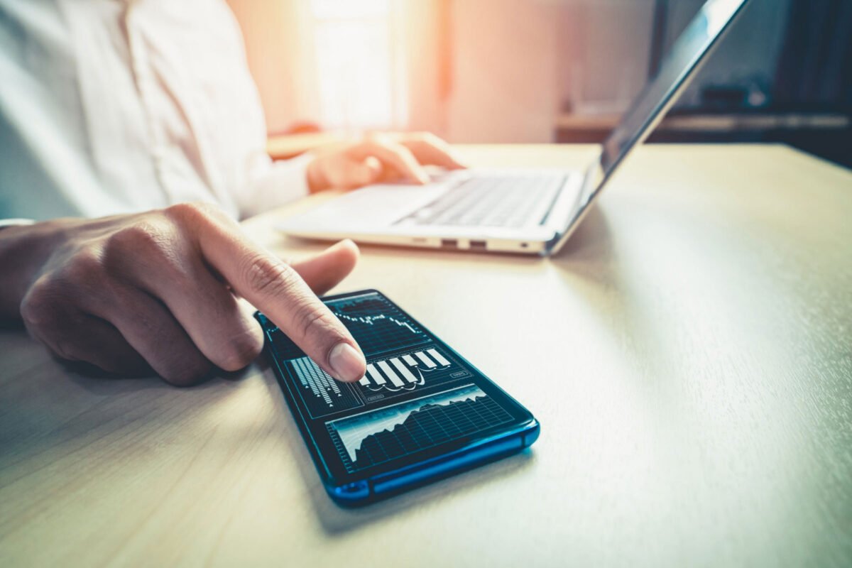 Experian Launches Express to Ease Credit Reporting for Small FIs