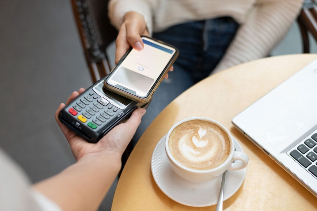 Unimarket Brings AI-Driven Invoice Automation to Finance Teams