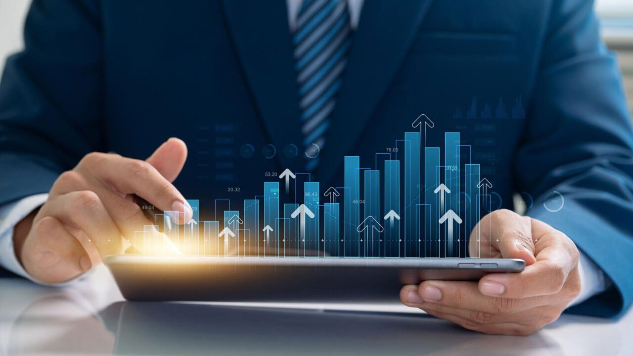 Webull Launches Mutual Funds for IRA Investors