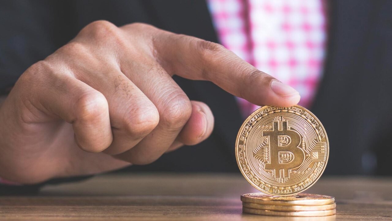 Bitcoin Receives Financial Services Permission in Abu Dhabi